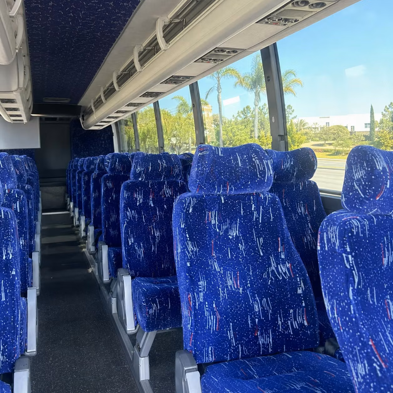 charter buses for field trips to the minneapolis institute of art and the walker art center
