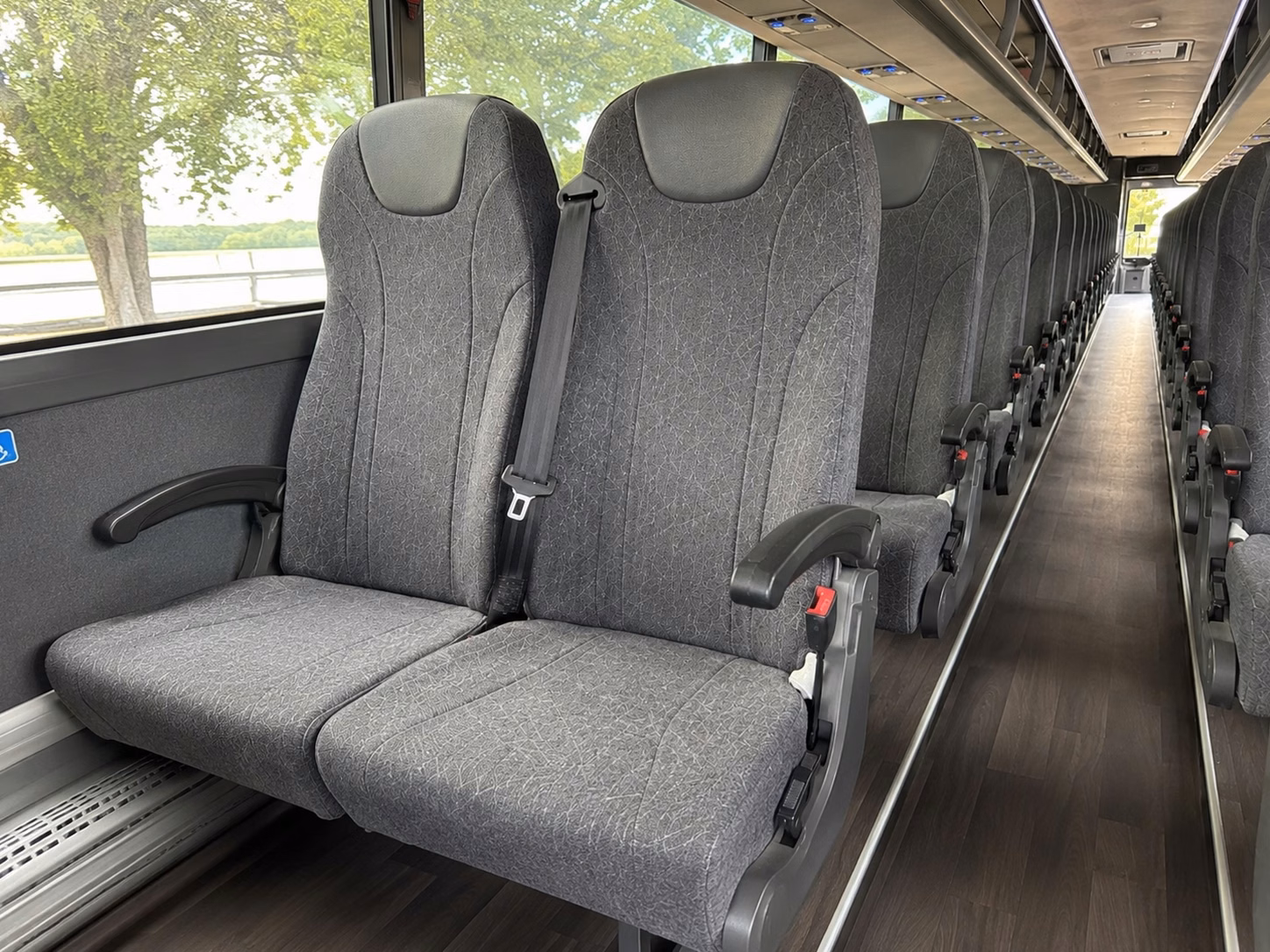 how bus type changes charter bus prices in minneapolis minnesota